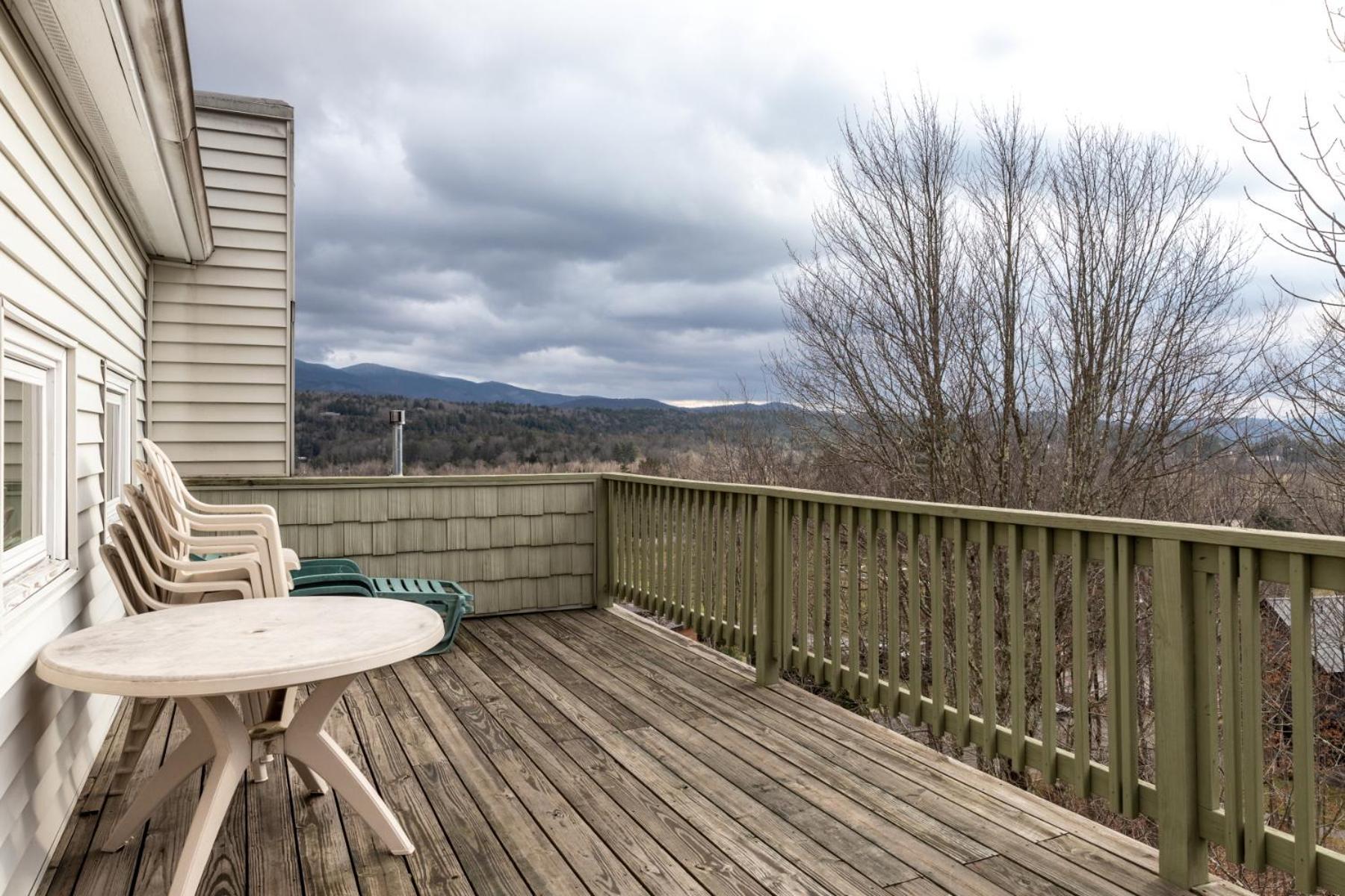 Mountainside At Stowe Apartment Room photo