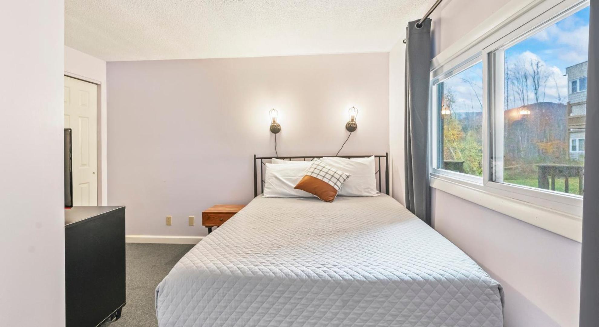 Mountainside At Stowe Apartment Room photo
